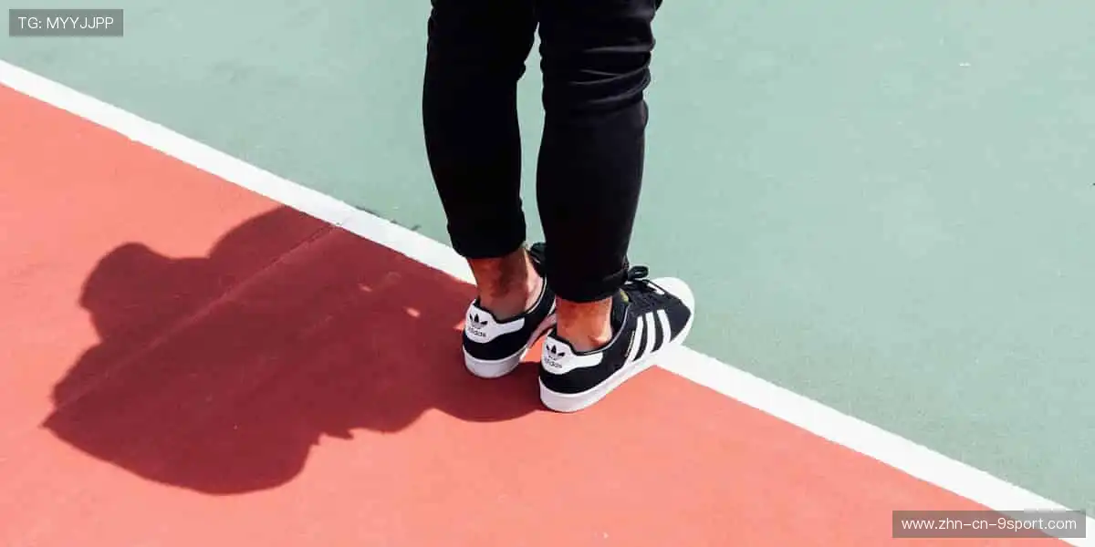 穿上热爱,⚽️ 用装备诠释你的体育态度,做球场最靓的崽!